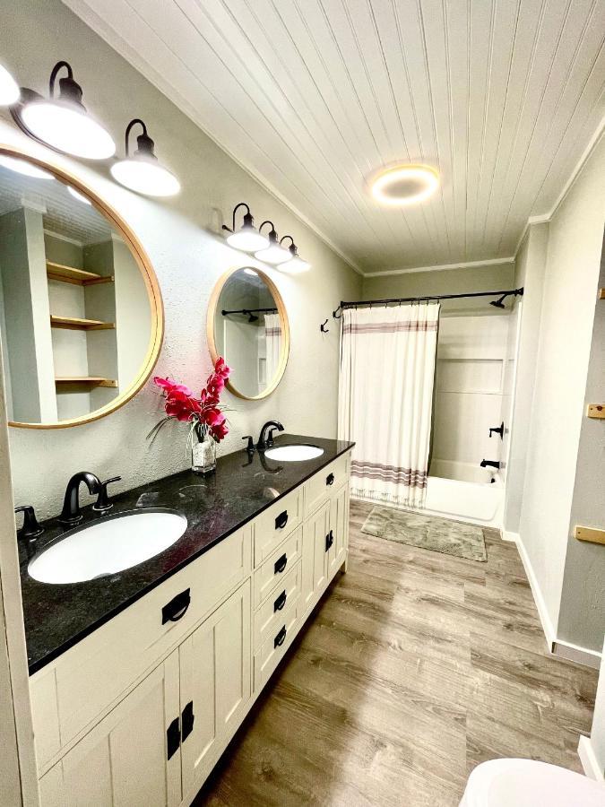 A Cozy Space Coast Retreat Тайтусвилл Экстерьер фото
